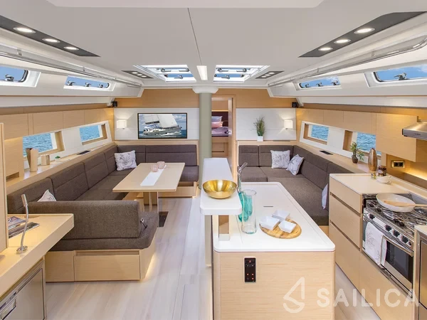 Hanse 588 - Yacht Charter Sailica