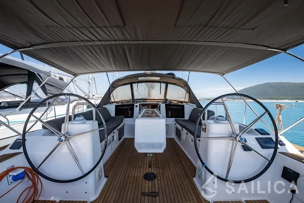 Dufour 460 GL - Yacht Charter Sailica