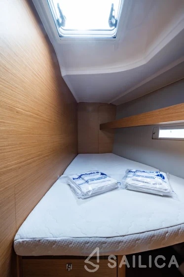 Dufour 460 GL - Yacht Charter Sailica