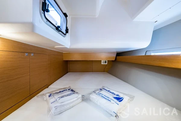 Dufour 460 GL - Yacht Charter Sailica