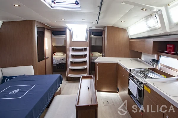Oceanis 46.1 - Yacht Charter Sailica