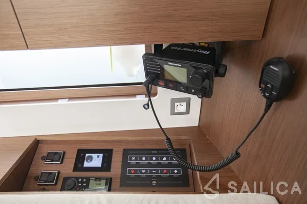 Oceanis 46.1 - Yacht Charter Sailica