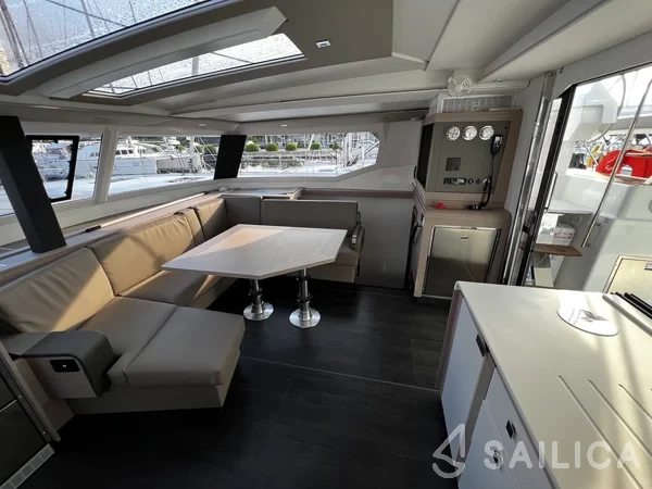 Tanna 47 - Yacht Charter Sailica