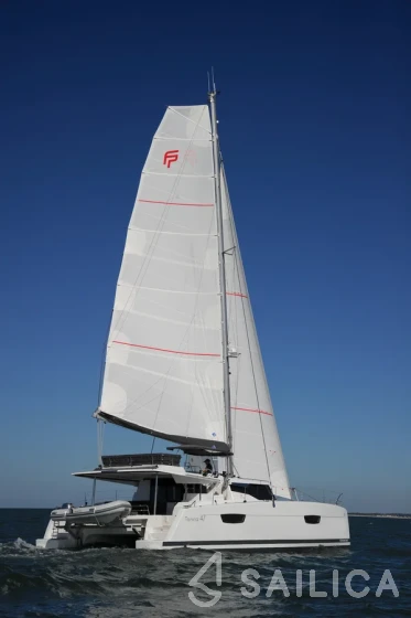 Tanna 47 - Yacht Charter Sailica