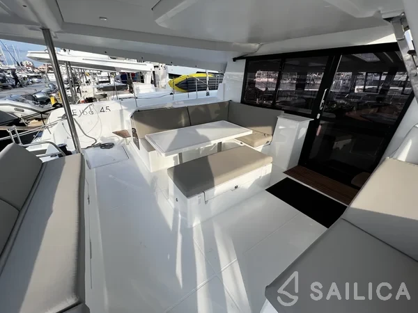 Tanna 47 - Yacht Charter Sailica