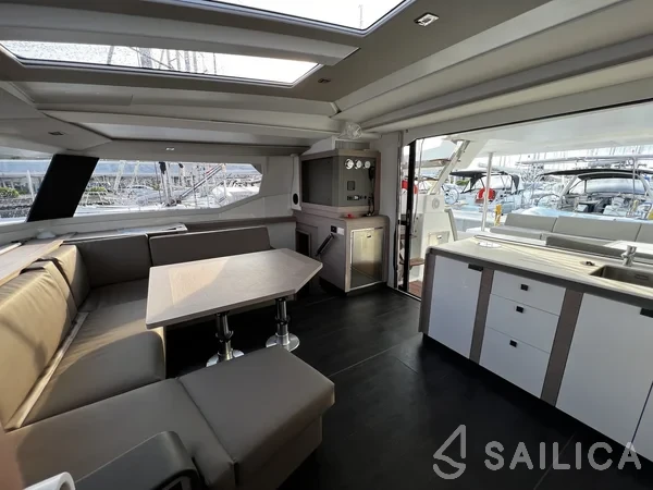 Tanna 47 - Yacht Charter Sailica