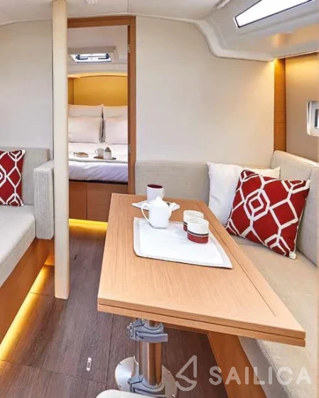 Sun Odyssey 410 - Yacht Charter Sailica