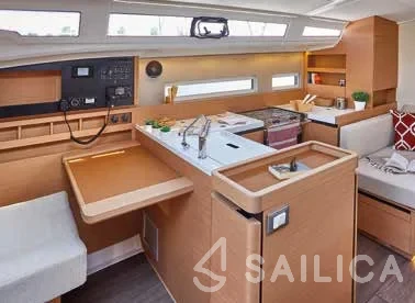 Sun Odyssey 410 - Yacht Charter Sailica