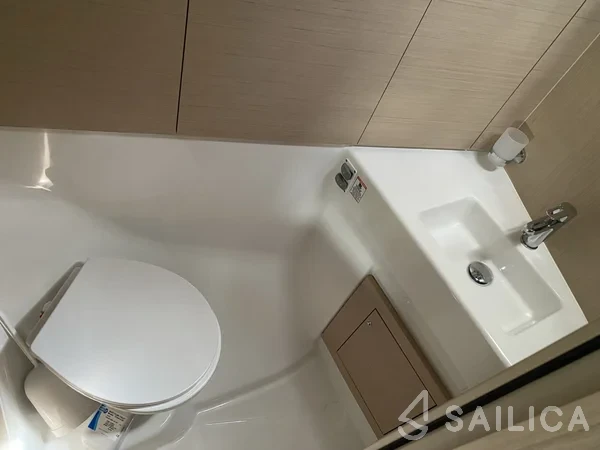 Oceanis 40.1 - Yacht Charter Sailica