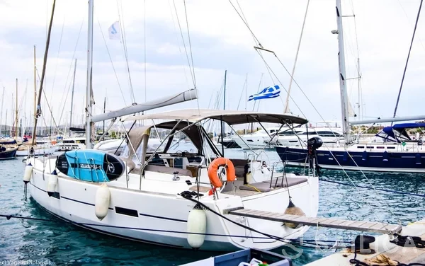 Dufour 460 - Yacht Charter Sailica