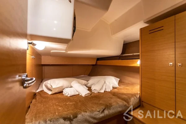 Dufour 460 - Yacht Charter Sailica
