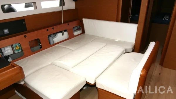 Sun Odyssey 479 - Yacht Charter Sailica