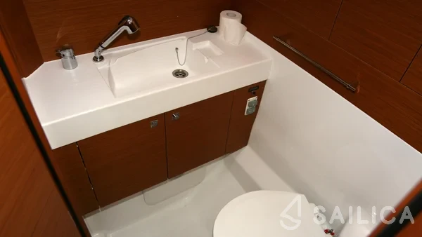 Sun Odyssey 479 - Yacht Charter Sailica