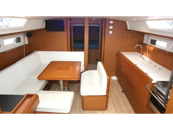 Sun Odyssey 479 - Yacht Charter Sailica