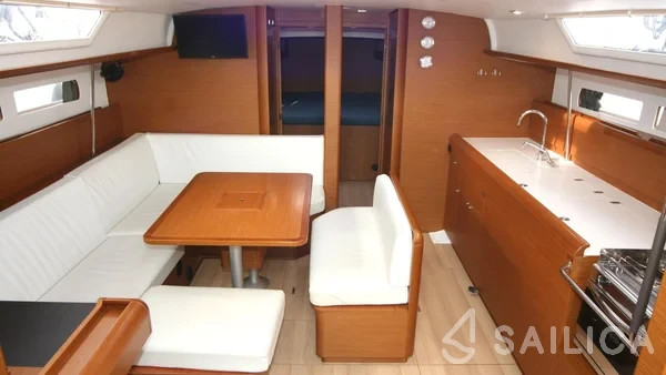 Sun Odyssey 479 - Yacht Charter Sailica