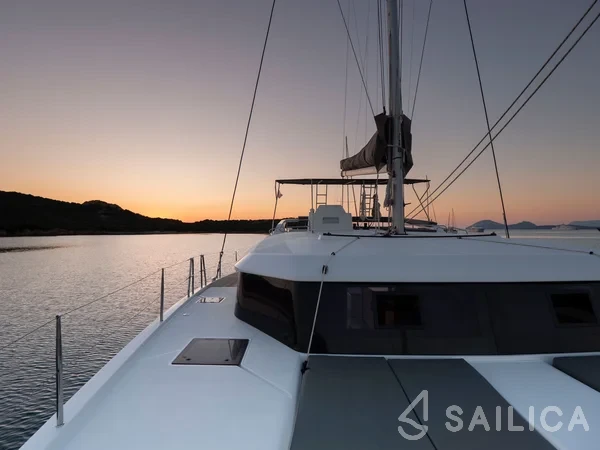 Dufour 48 - Yacht Charter Sailica