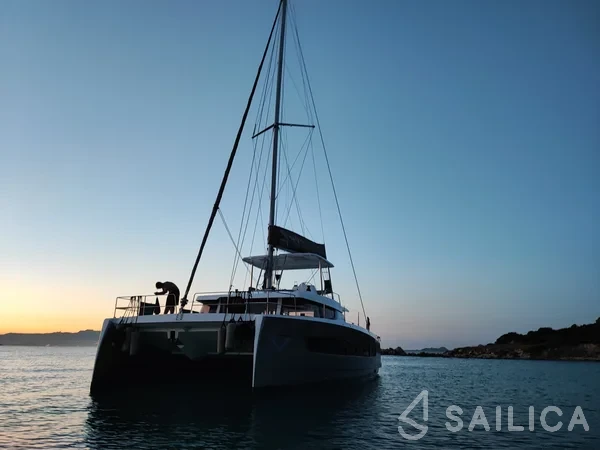 Dufour 48 - Yacht Charter Sailica