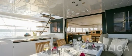 Lagoon 620 - Yacht Charter Sailica