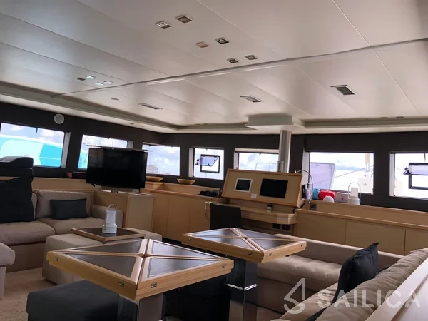 Lagoon 620 - Yacht Charter Sailica