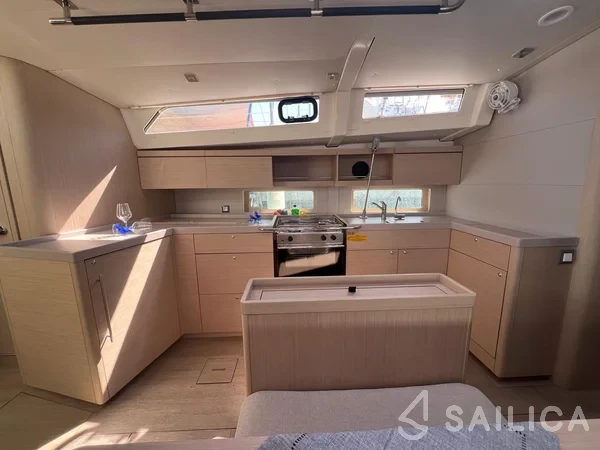 Oceanis 46.1 - Yacht Charter Sailica