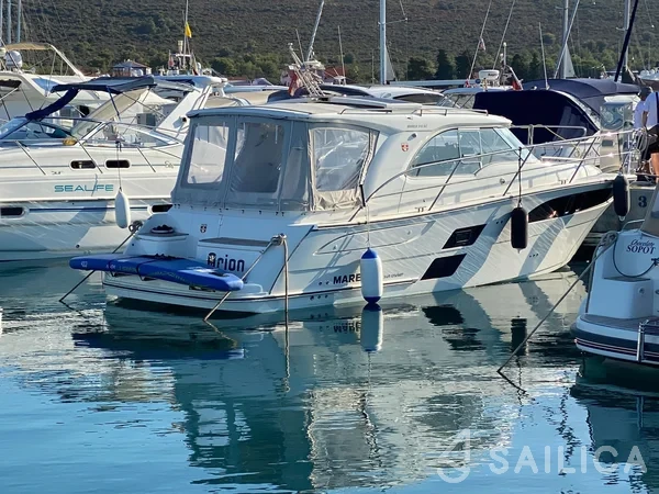 Marex 310 Sun Cruiser - Yacht Charter Sailica