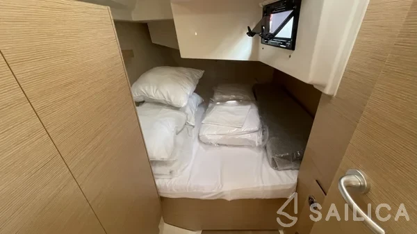 Hanse 348 - Yacht Charter Sailica