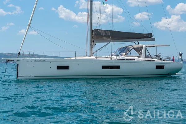 Oceanis 54 - Yacht Charter Sailica