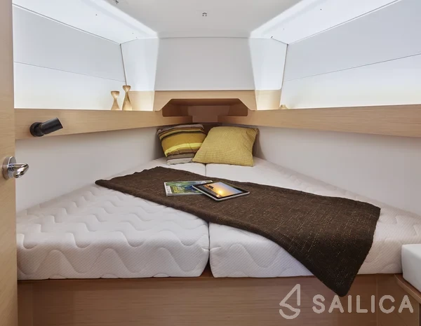 Sun Odyssey 349 - Yacht Charter Sailica