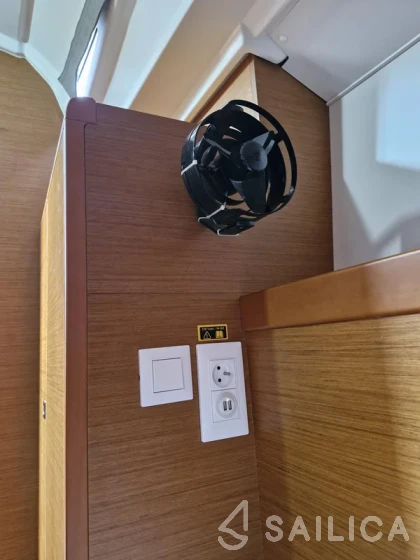 Sun Odyssey 349 - Yacht Charter Sailica