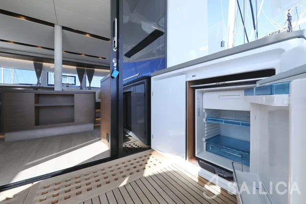 Lagoon 50 - Yacht Charter Sailica