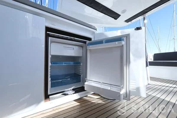 Lagoon 50 - Yacht Charter Sailica