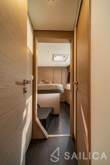 Tanna 47 - Yacht Charter Sailica