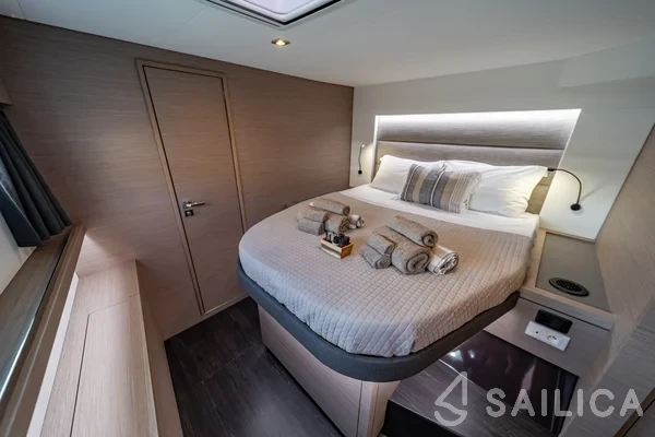 Tanna 47 - Yacht Charter Sailica