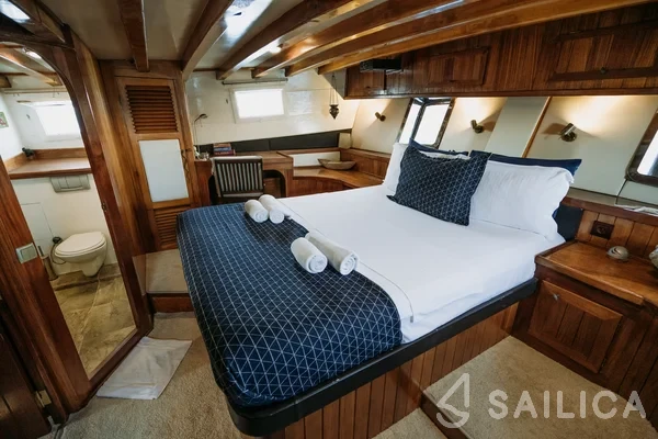 Gulet - Yacht Charter Sailica