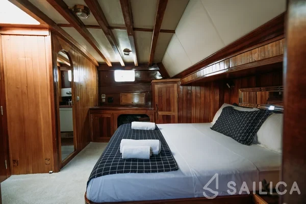 Gulet - Yacht Charter Sailica