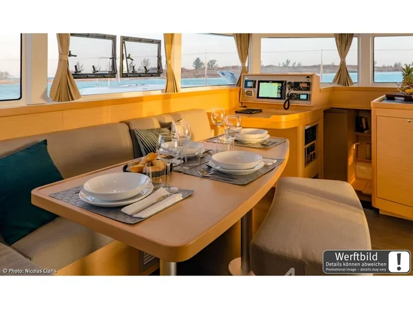 Lagoon 42 - Yacht Charter Sailica