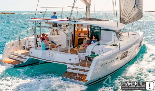 Lagoon 42 - Yacht Charter Sailica
