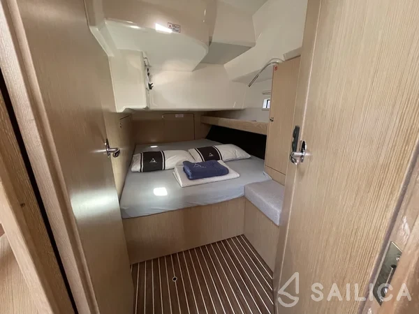 Bavaria 46 Cruiser - Yacht Charter Sailica