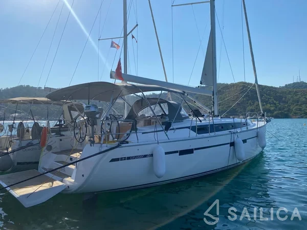 Bavaria 46 Cruiser - Yacht Charter Sailica