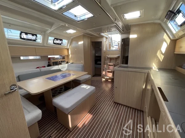 Bavaria 46 Cruiser - Yacht Charter Sailica