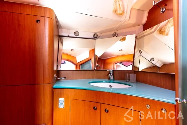 Beneteau 57 - Yacht Charter Sailica