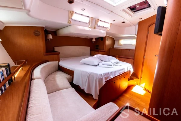 Beneteau 57 - Yacht Charter Sailica