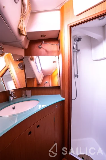 Beneteau 57 - Yacht Charter Sailica