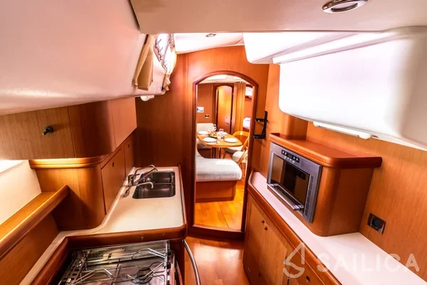 Beneteau 57 - Yacht Charter Sailica
