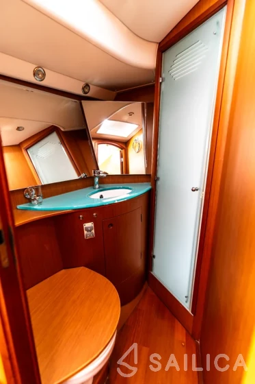 Beneteau 57 - Yacht Charter Sailica