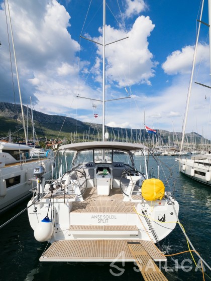Oceanis 46.1 - Yacht Charter Sailica