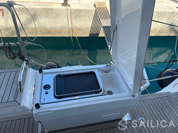 Hanse 460 - Yacht Charter Sailica