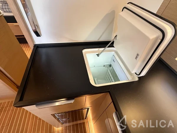 Hanse 460 - Yacht Charter Sailica