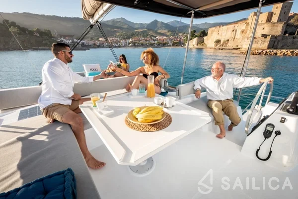 Bali 4.6 - Yacht Charter Sailica