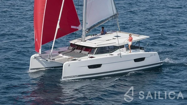 Isla 40 - Yacht Charter Sailica